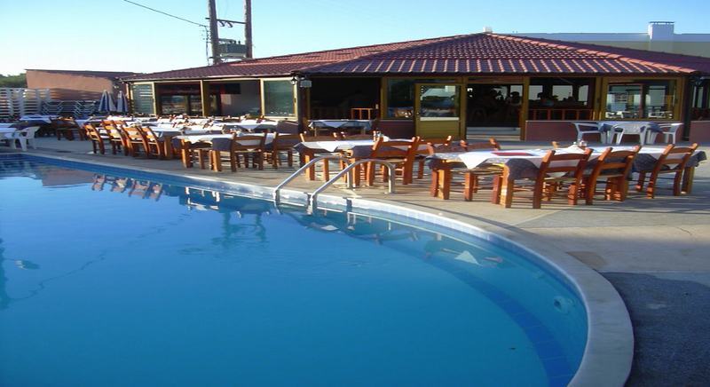 Camari Garden Hotel Apartments Йерані Екстер'єр фото